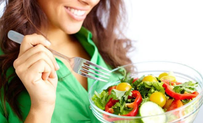 Maintain a Healthy Diet – Good For Skin & Mood